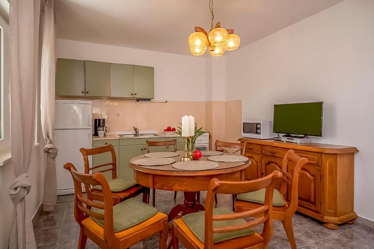 Apartments Matija 로고즈니차 외부 사진